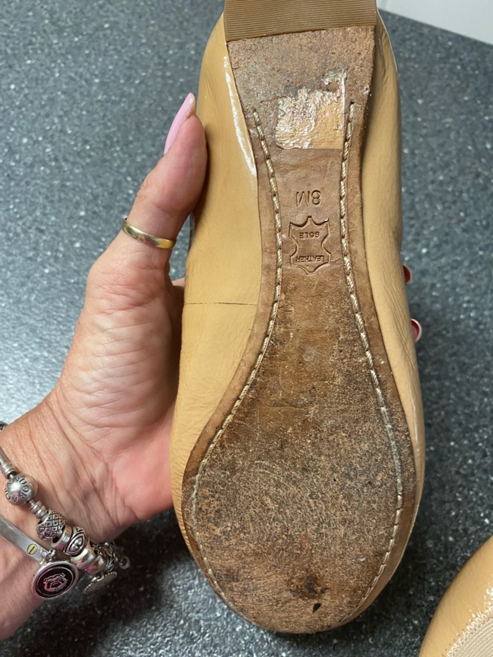 Tory Burch Caroline Tan Patent Leather Logo Ballet Flats - Picture 7 of 11